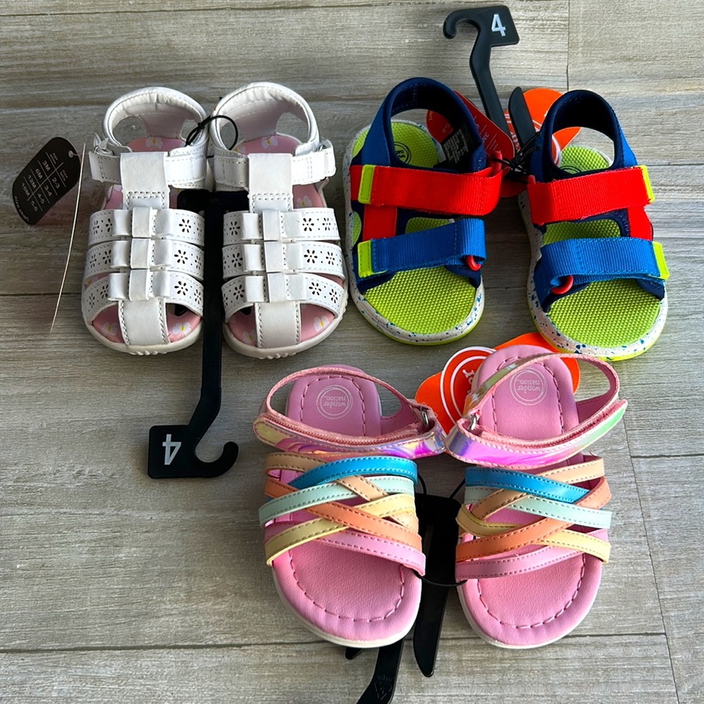 3 Wonder Nation Girls Sandals